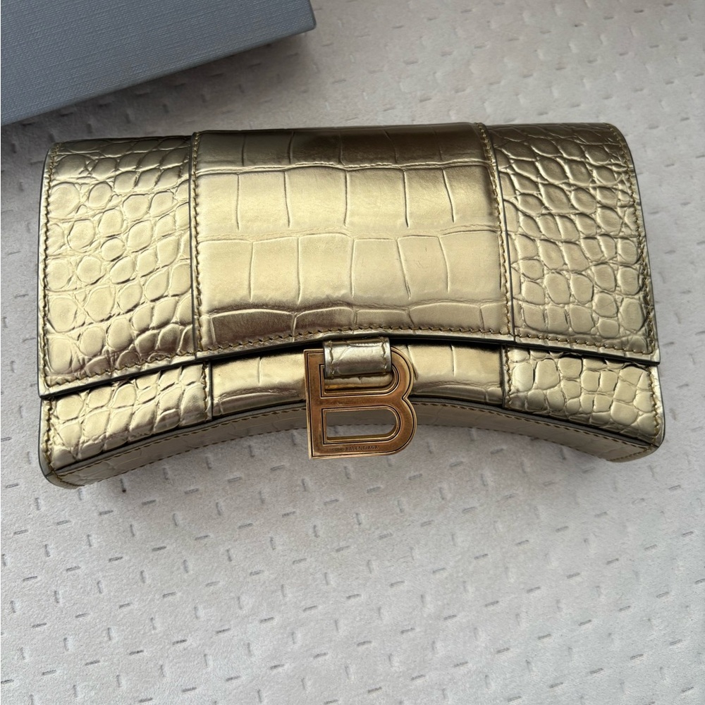 BALENCIAGA Gold Croc-Embossed Wallet on Chain Bag - Picture 4 of 7